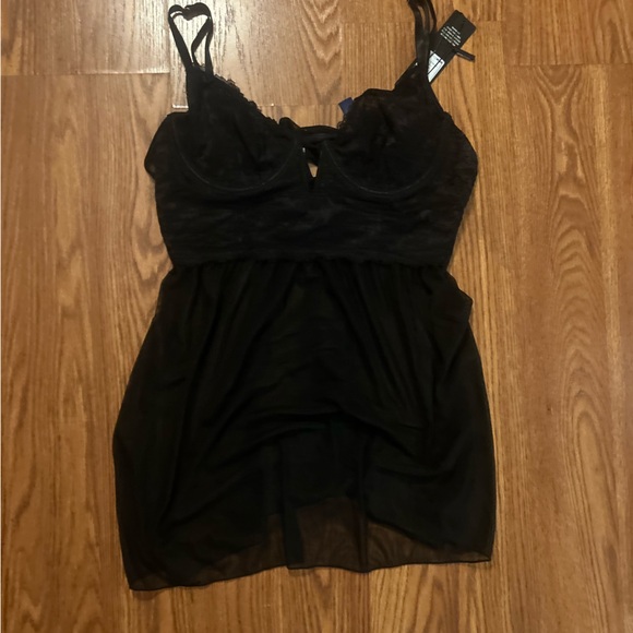 Black Sheer Lingerie set - Picture 2 of 5